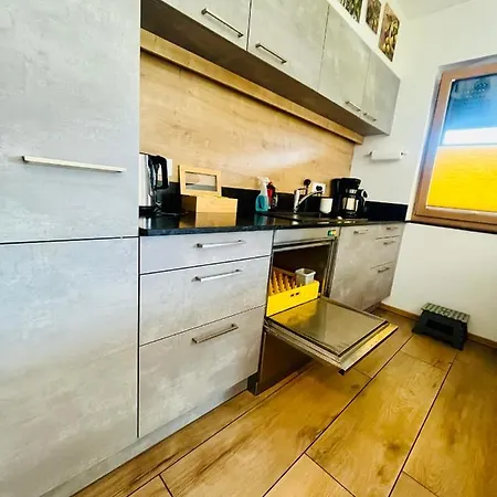 Reizender - Mit 120qm - In Ruhiger Lage Hermagor-Pressegger See