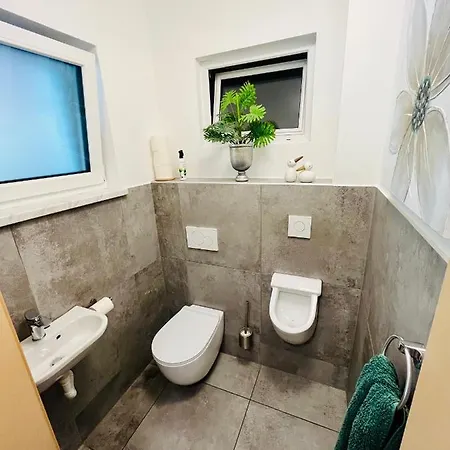 Reizender - Mit 120qm - In Ruhiger Lage *