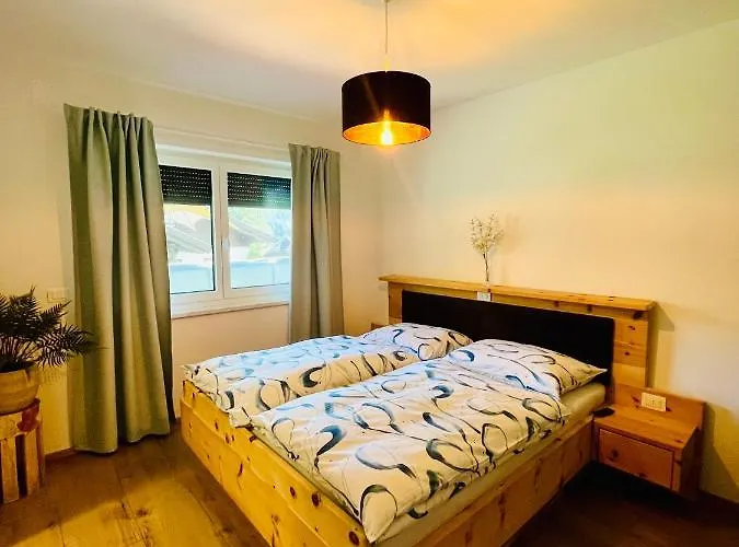 Reizender - Mit 120qm - In Ruhiger Lage *