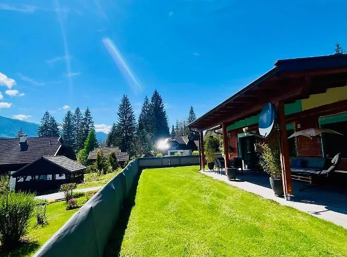 Reizender - Mit 120qm - In Ruhiger Lage Semesterbostad Hermagor-Pressegger See