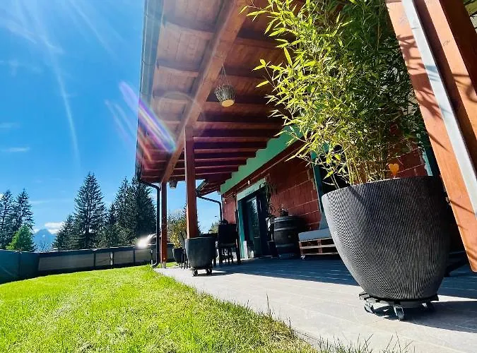 Reizender - Mit 120qm - In Ruhiger Lage Semesterbostad