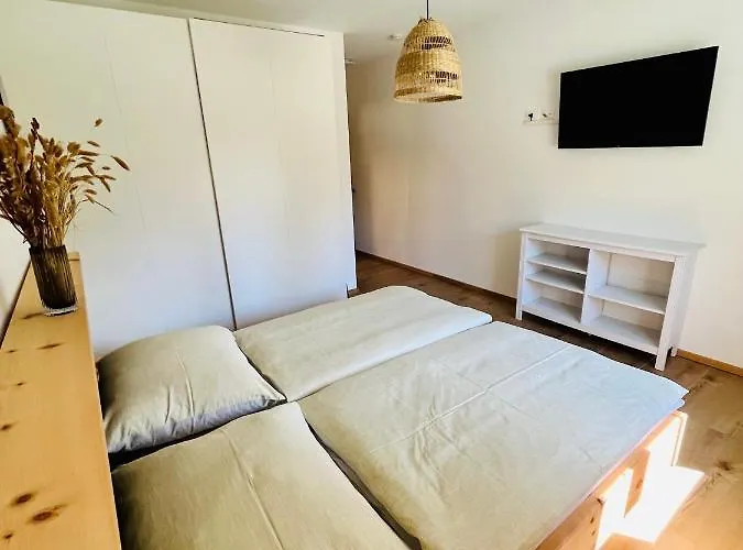 Reizender - Mit 120qm - In Ruhiger Lage *